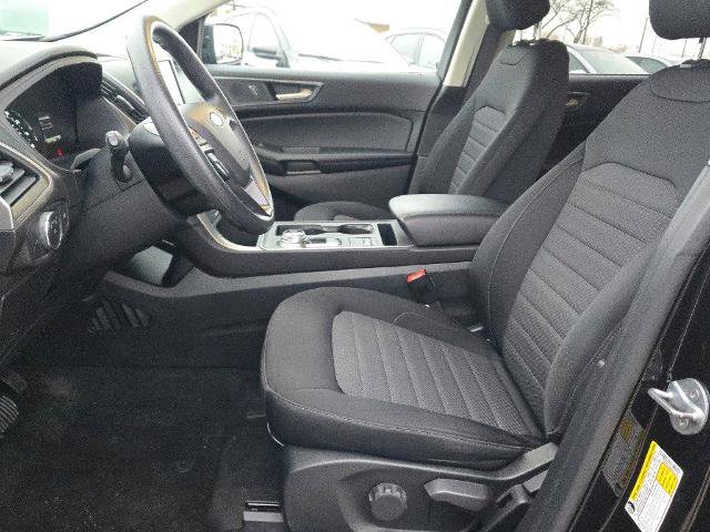 Certified 2022 Ford Edge SE w/ Black Appearance Package image 19