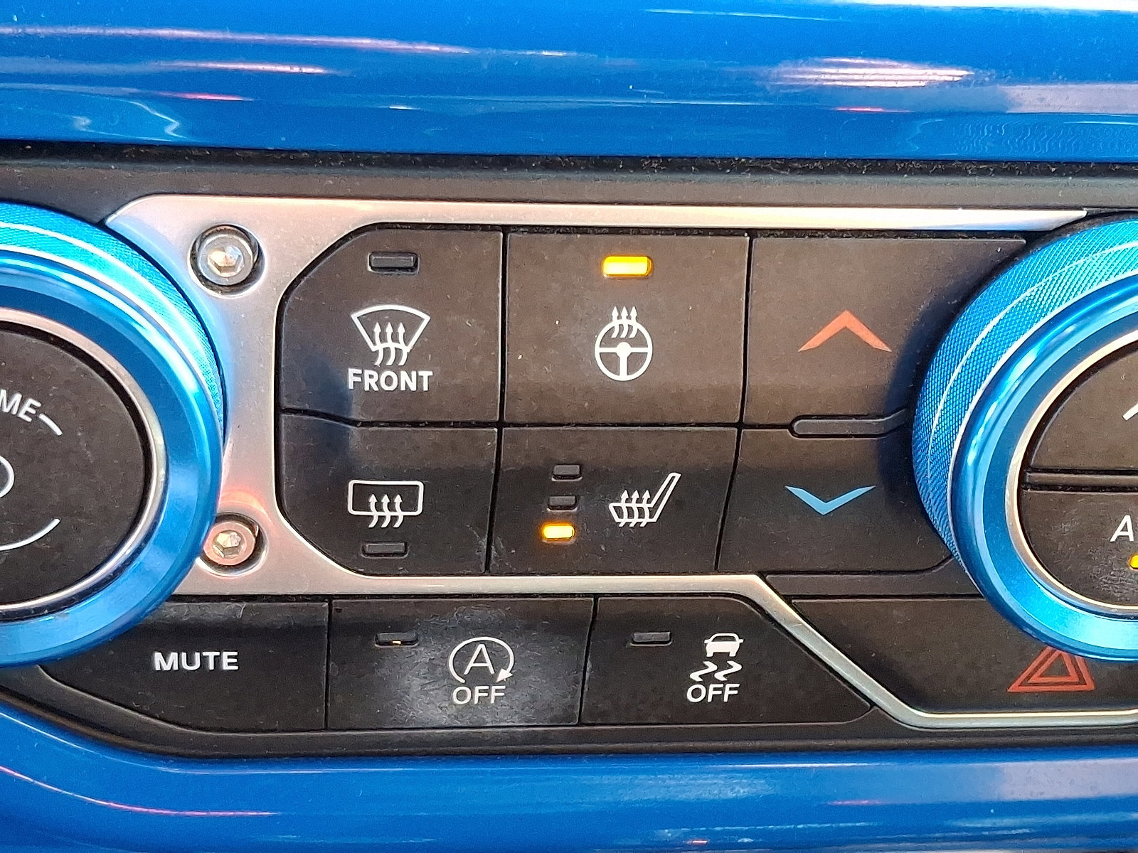 Used 2020 Jeep Wrangler Unlimited Sport image 24