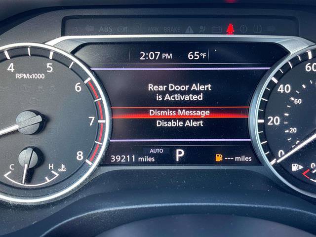 Used 2023 Nissan Rogue SV w/ SV Premium B Package image 22