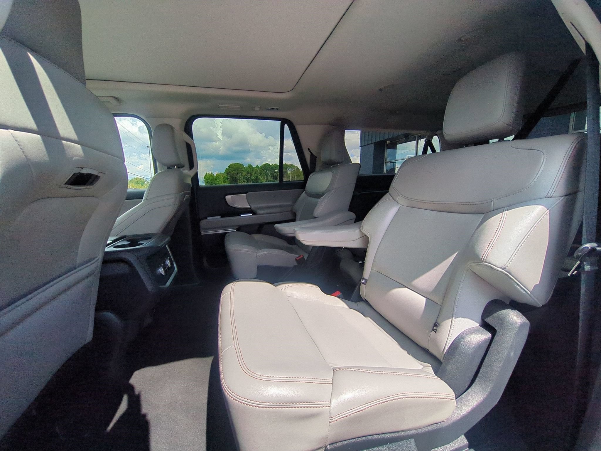 Certified 2025 Ford Expedition Max Active RWD image 28