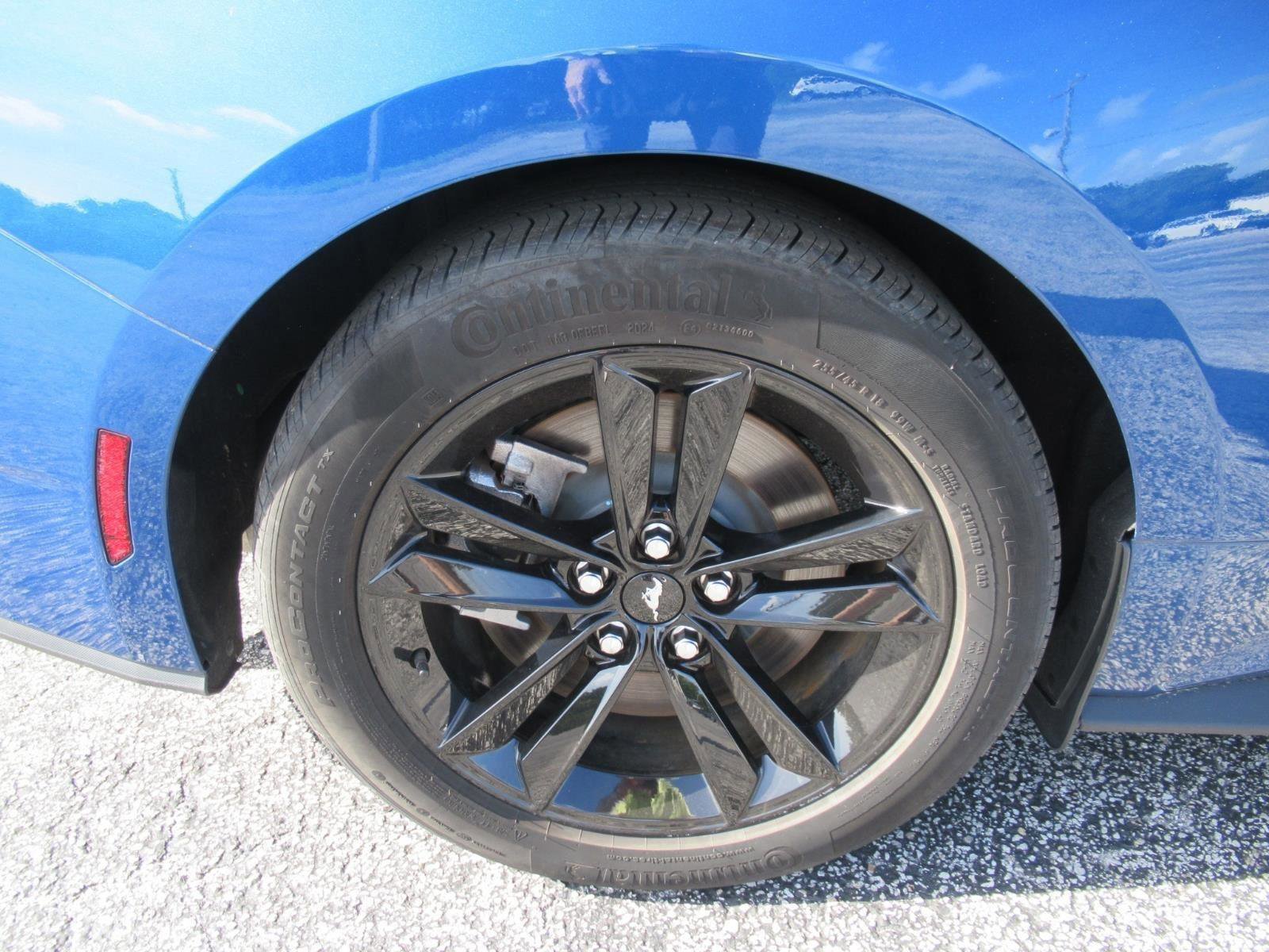 Certified 2024 Ford Mustang GT RWD image 8