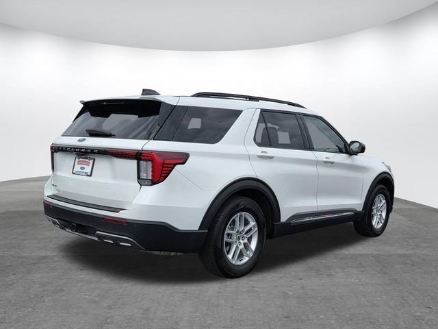 Certified 2025 Ford Explorer Active w/ Active Comfort Package RWD image 4
