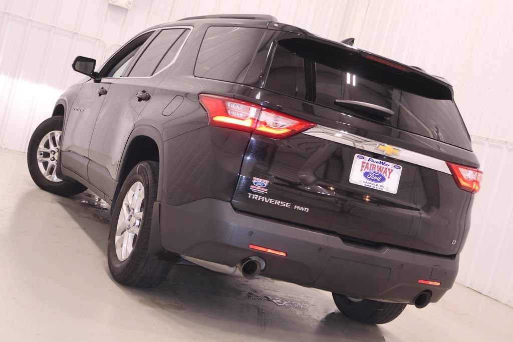 Used 2020 Chevrolet Traverse LT w/ LPO, Floor Liner Package AWD/4WD image 40
