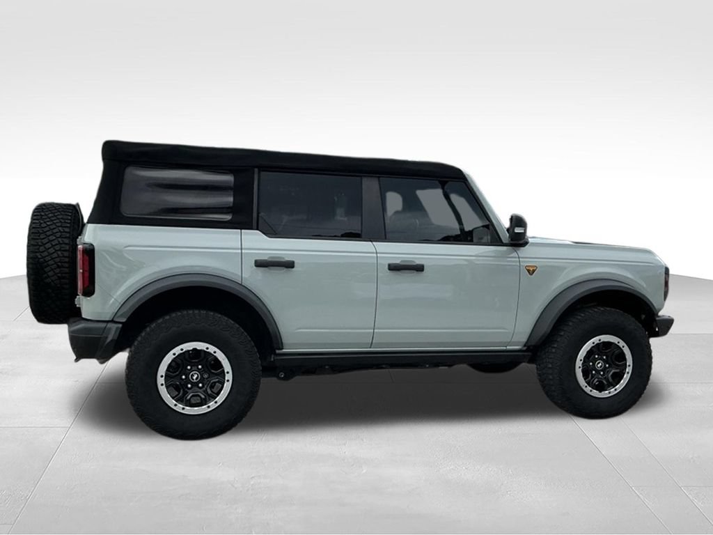 Certified 2022 Ford Bronco Badlands AWD/4WD image 8