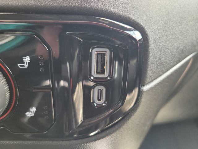 Used 2025 Chevrolet Silverado 1500 RST w/ Convenience Package II AWD/4WD image 25