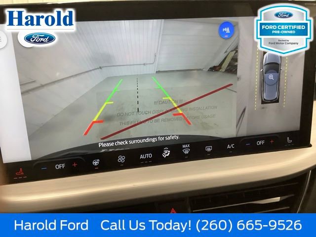 Certified 2024 Ford Escape SE w/ PHEV Premium Package FWD image 16