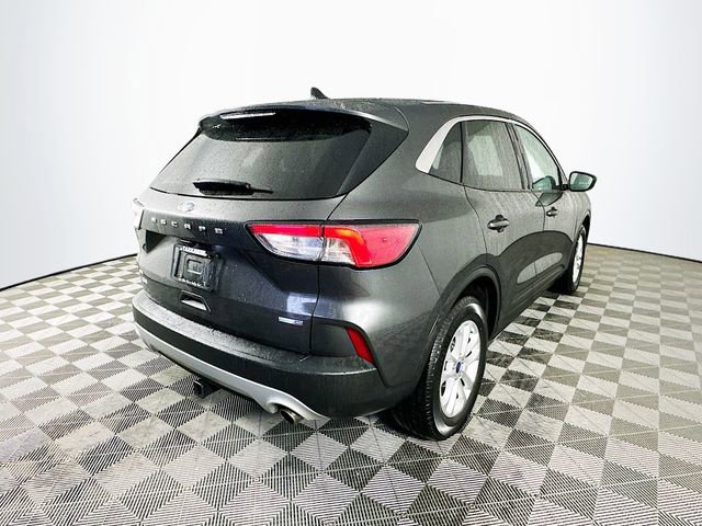 Certified 2020 Ford Escape SE image 11