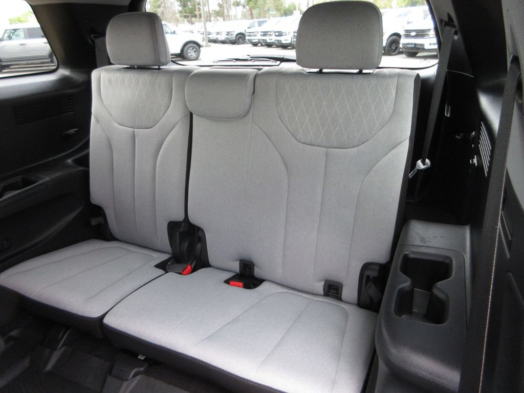 Used 2020 Hyundai Palisade SEL w/ Convenience Package FWD image 26