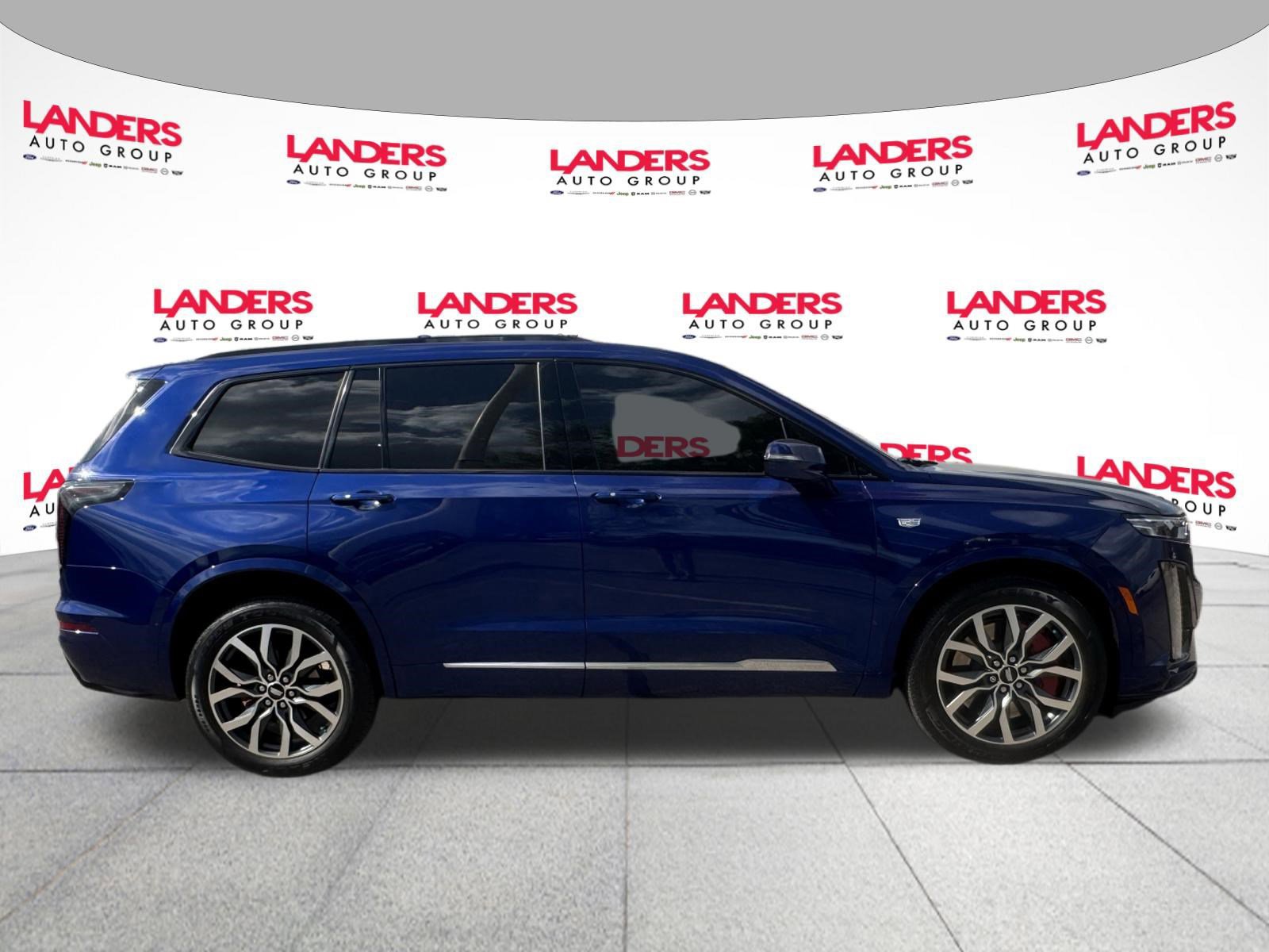 Used 2023 Cadillac XT6 Sport w/ Platinum Package image 6