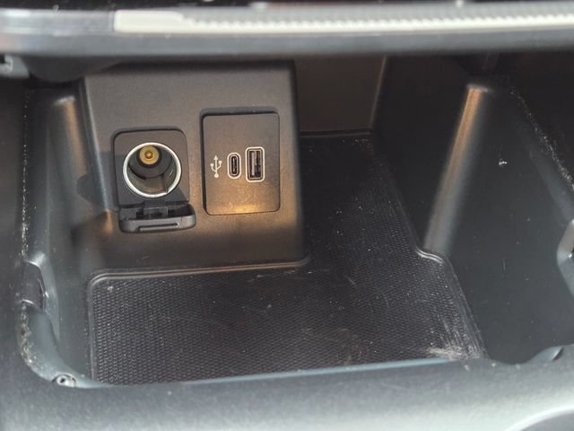 Certified 2025 Ford Explorer ST-Line AWD/4WD image 26