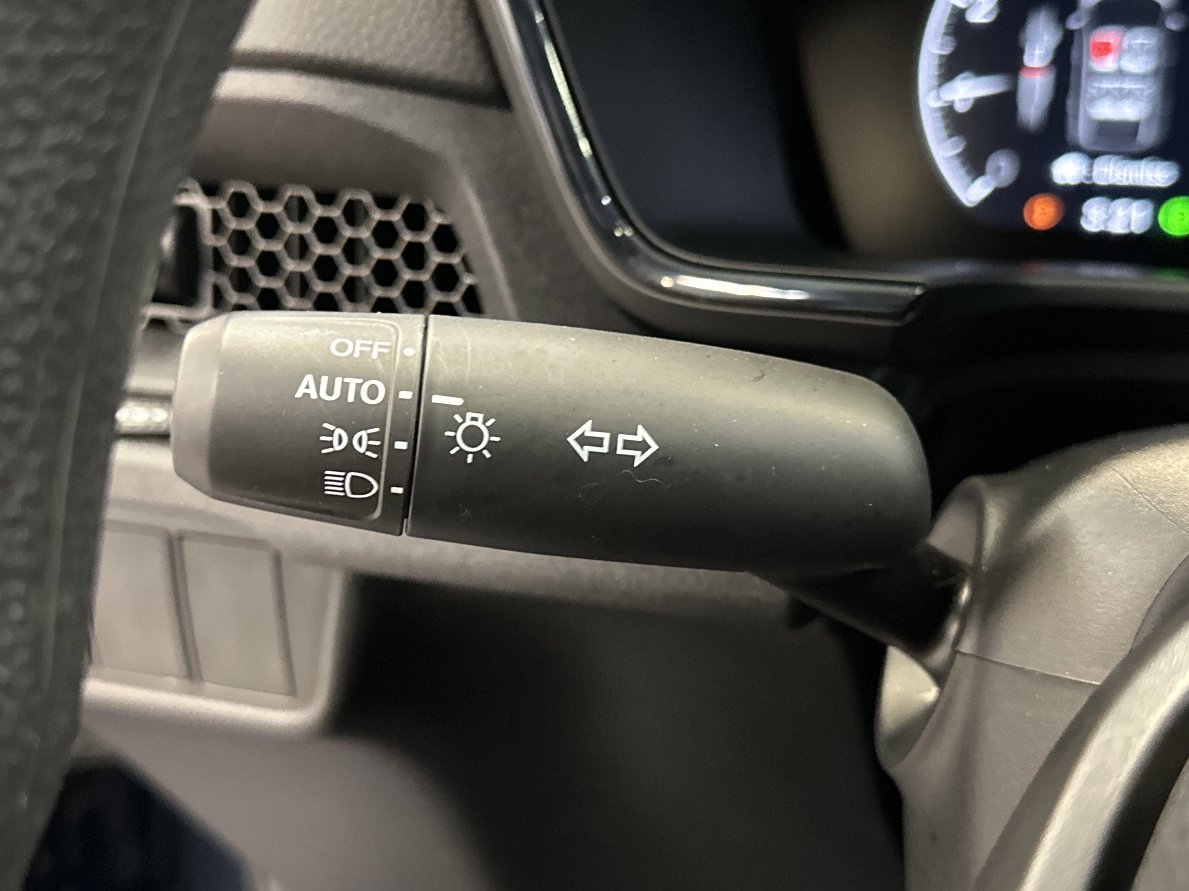 Used 2024 Honda CR-V EX image 34