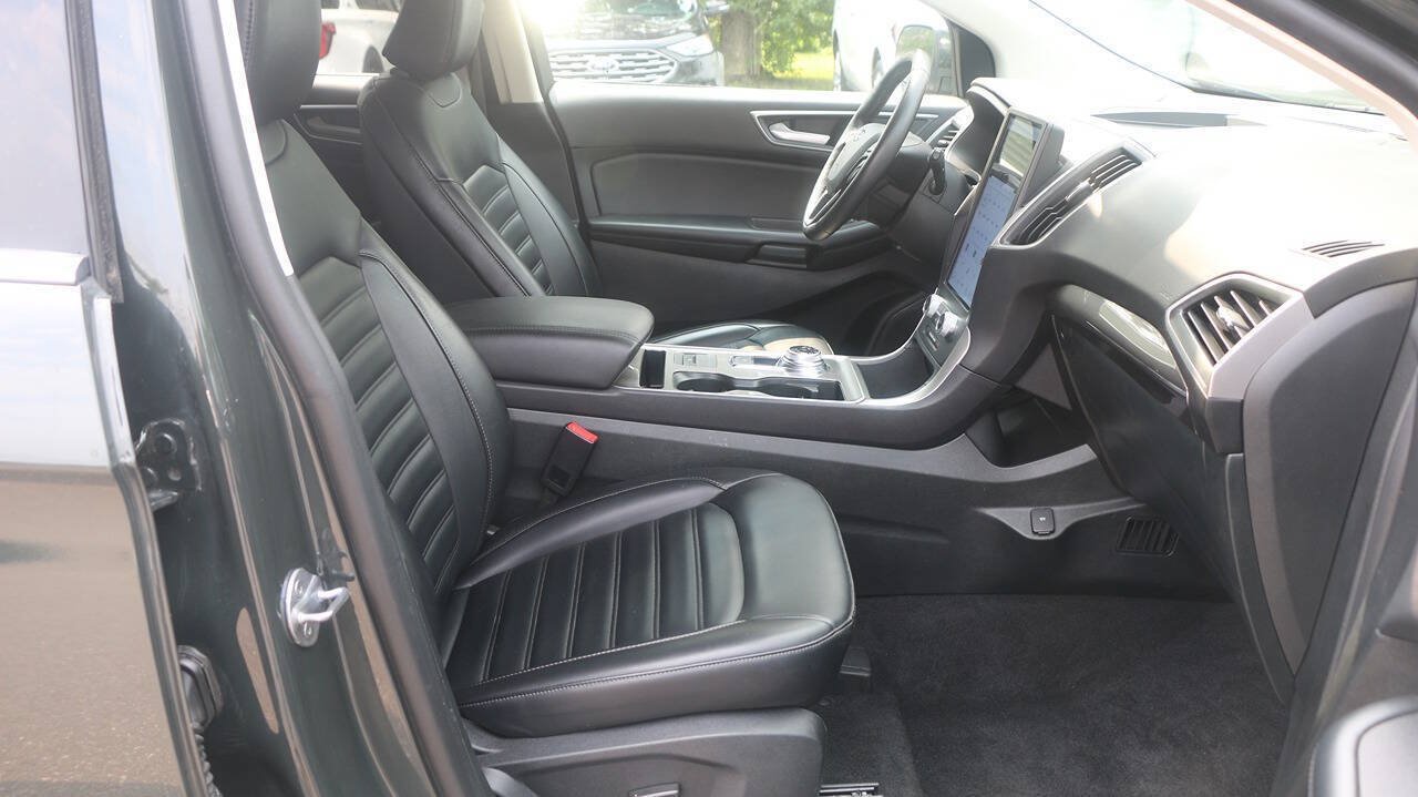 Certified 2024 Ford Edge SEL AWD/4WD image 26