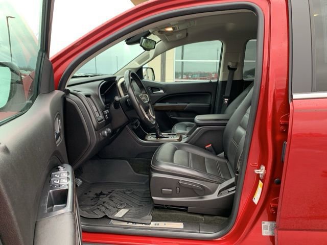 Used 2018 GMC Canyon Denali image 9