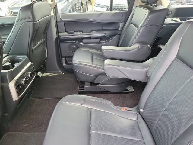 Certified 2023 Ford Expedition XLT RWD image 15
