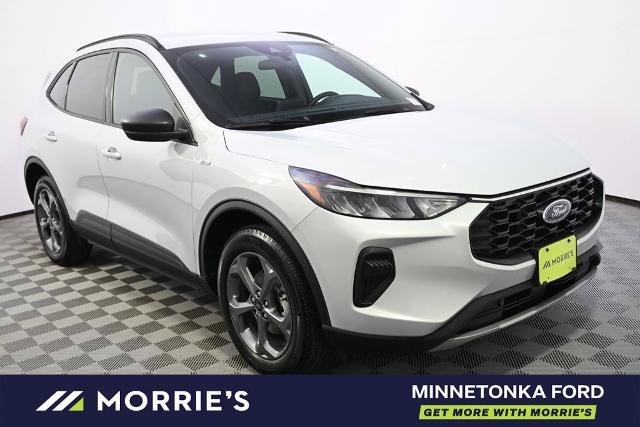 Certified 2025 Ford Escape ST-Line AWD/4WD image 8