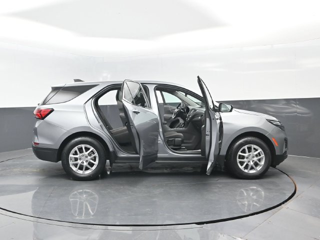 Used 2024 Chevrolet Equinox LT AWD/4WD image 26
