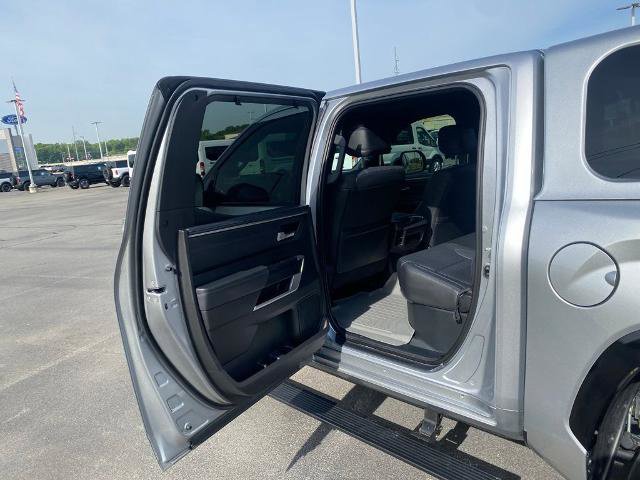 Used 2024 Toyota Tundra Platinum AWD/4WD image 27