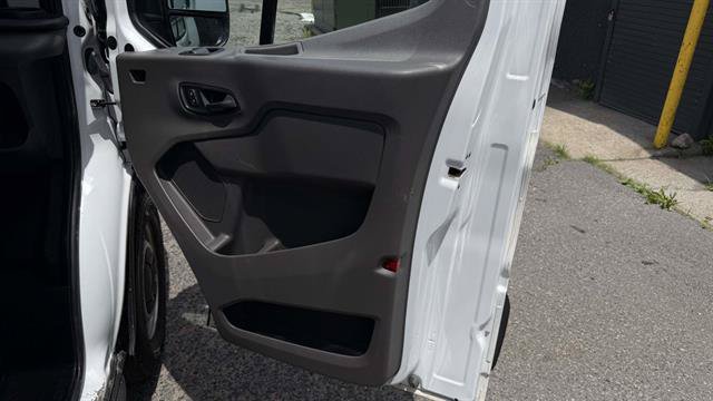 Certified 2023 Ford Transit 250 148 High Roof Extended RWD image 24