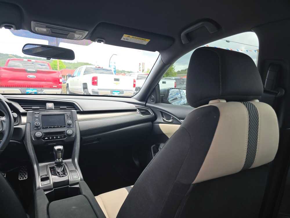 Used 2018 Honda Civic Sport image 15