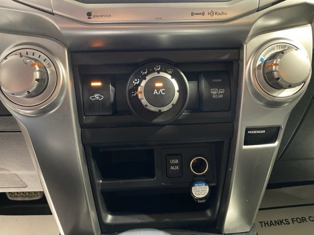 Used 2018 Toyota 4Runner SR5 Premium AWD/4WD image 34