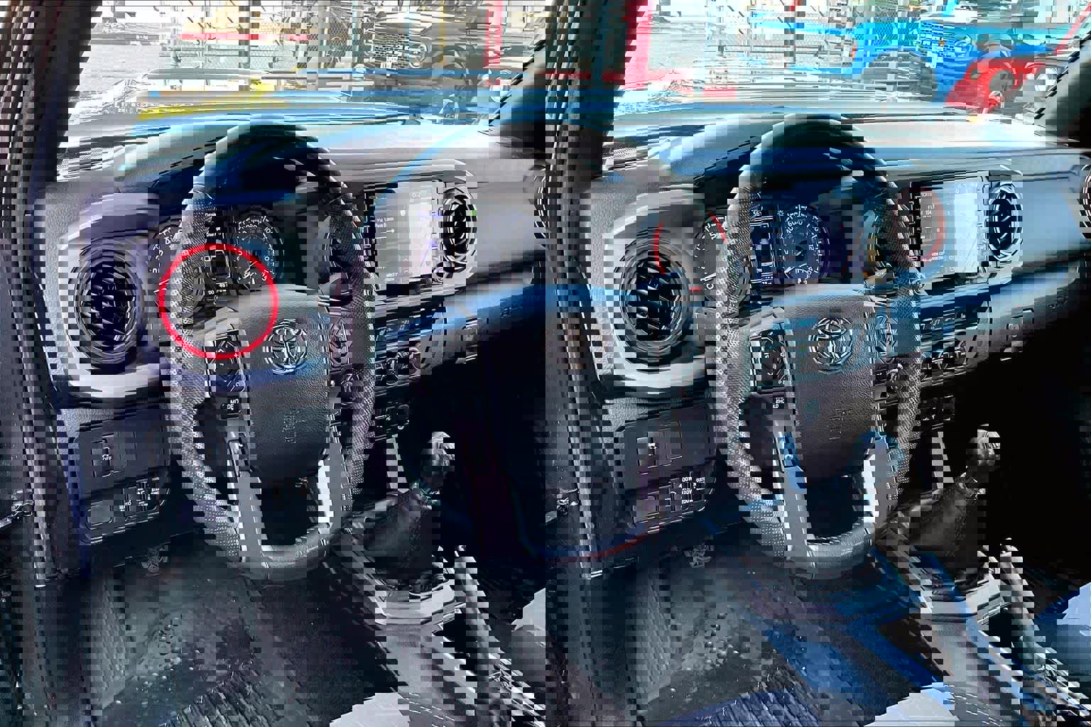 Used 2022 Toyota Tacoma TRD Sport w/ TRD Premium Sport Package image 20