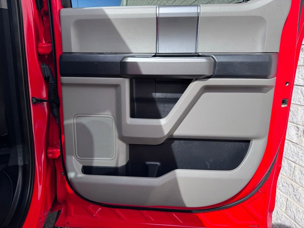 Certified 2019 Ford F150 XLT w/ Equipment Group 302A Luxury image 25