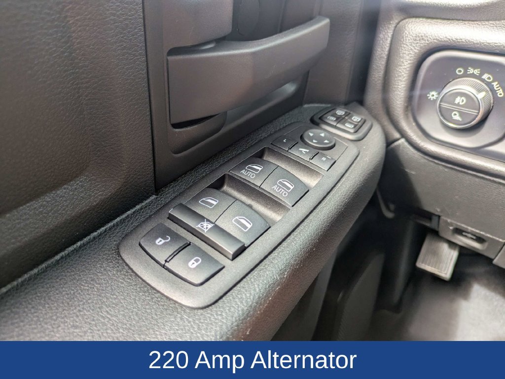Used 2023 RAM 2500 Tradesman w/ Chrome Appearance Group AWD/4WD image 24