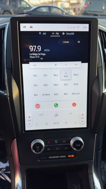 Certified 2023 Ford Edge ST image 16