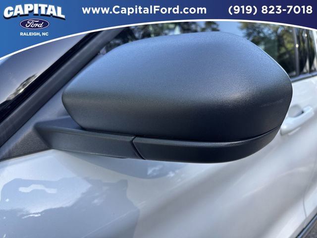 Certified 2025 Ford Explorer Active w/ Active Comfort Package image 12