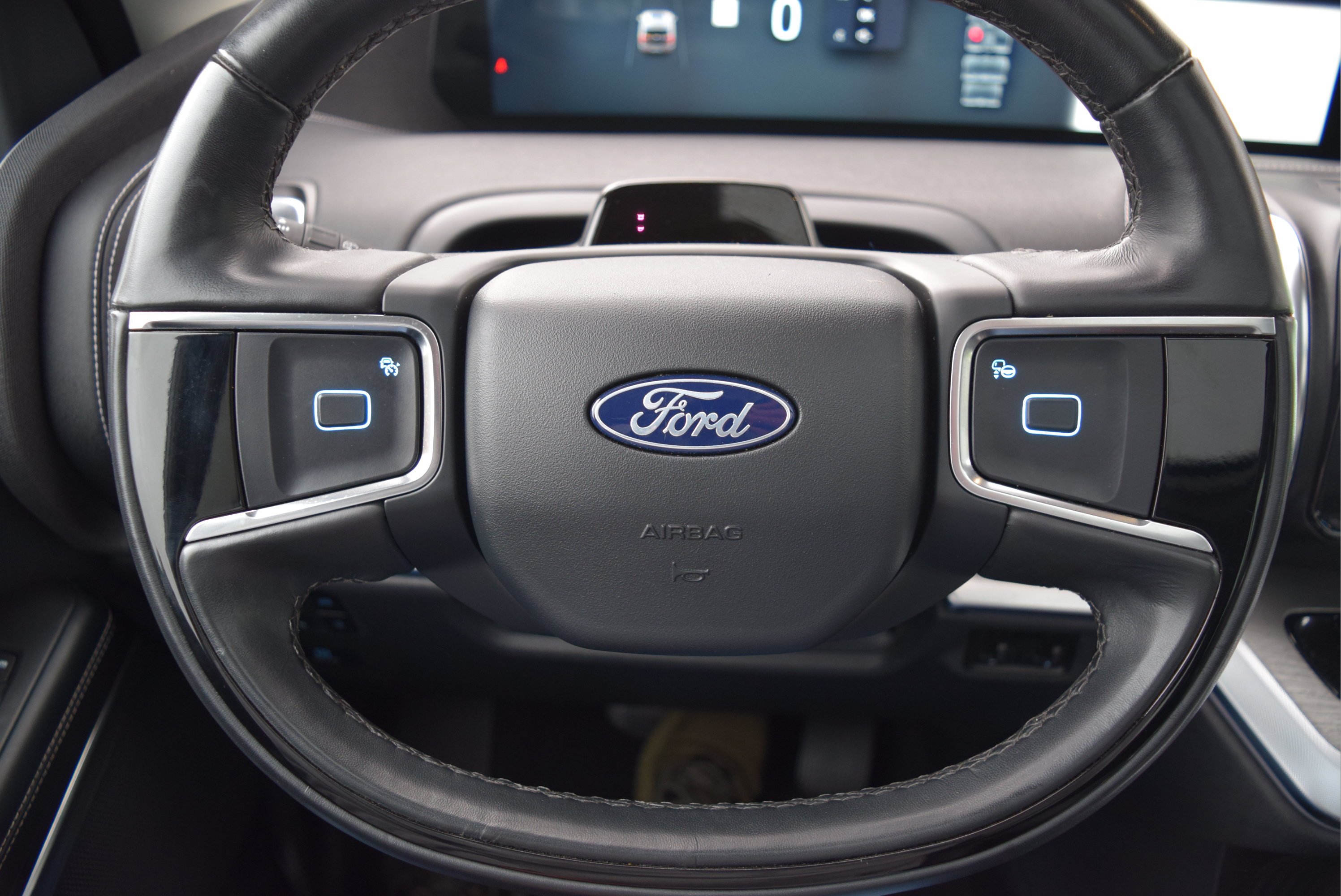 Certified 2025 Ford Expedition Max Platinum AWD/4WD image 15