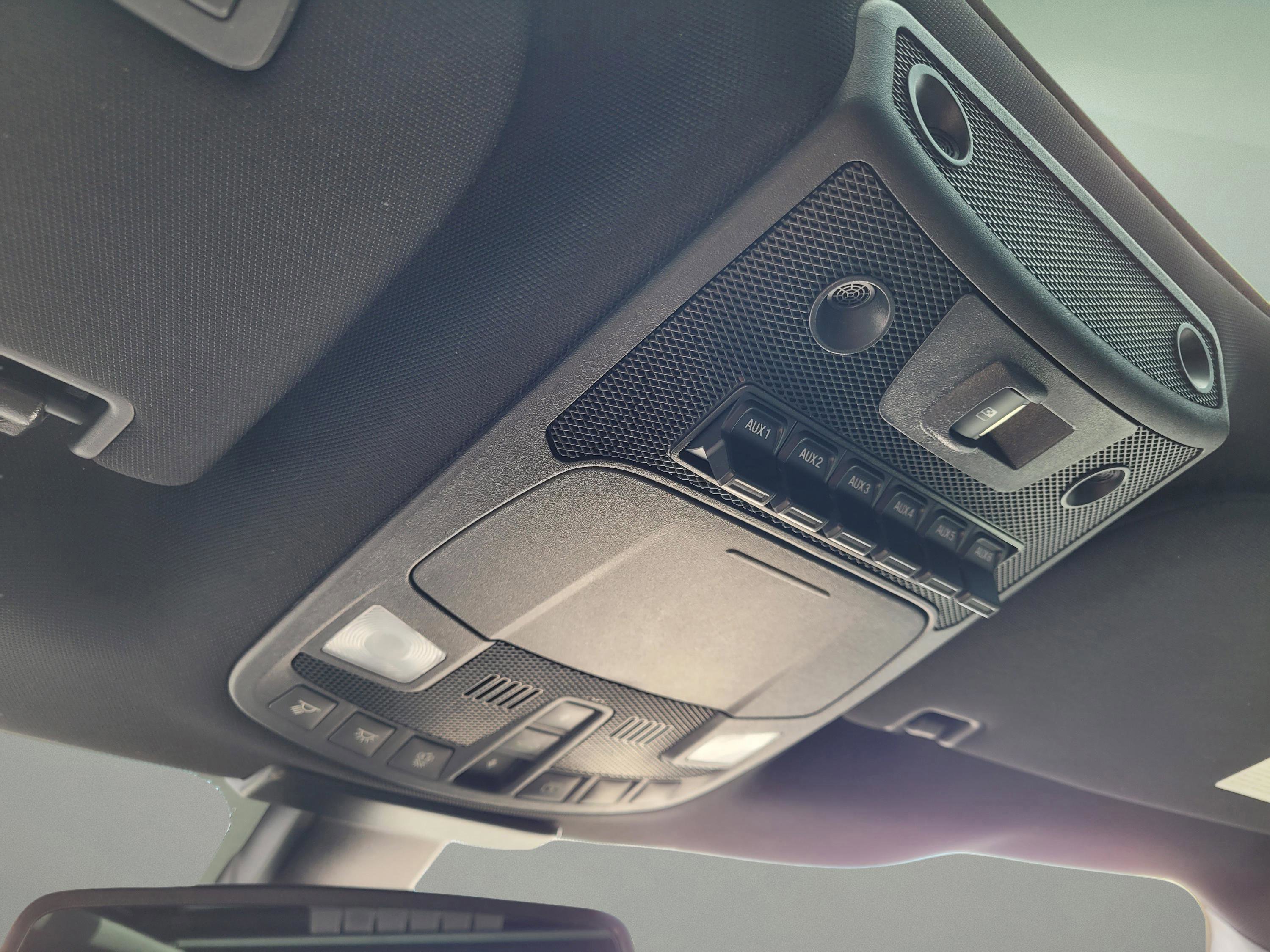 Certified 2018 Ford F150 Raptor w/ Equipment Group 802A Luxury image 27