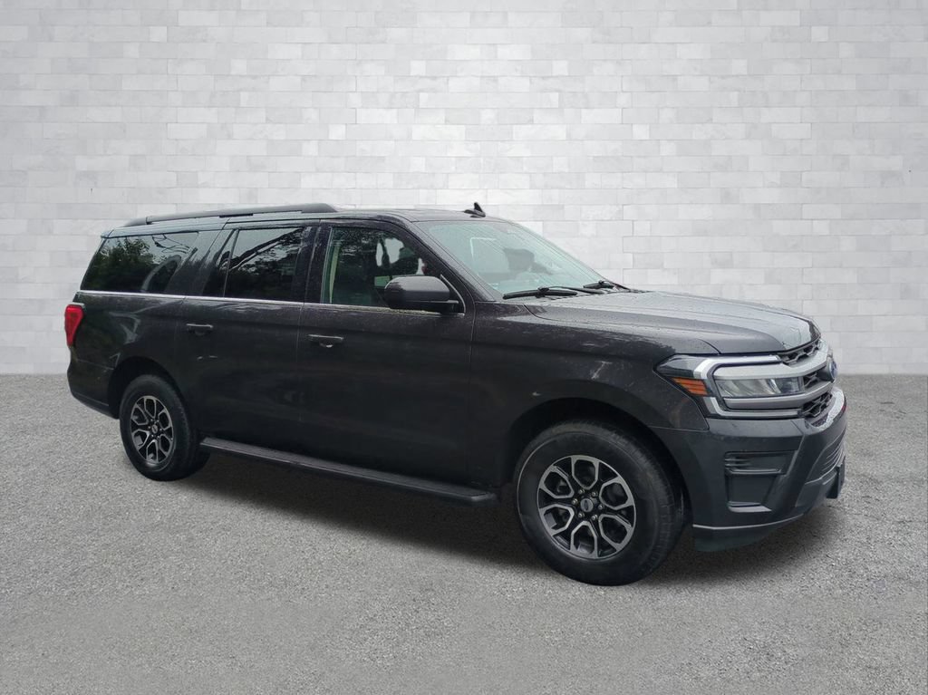 Certified 2024 Ford Expedition Max XLT AWD/4WD image 2