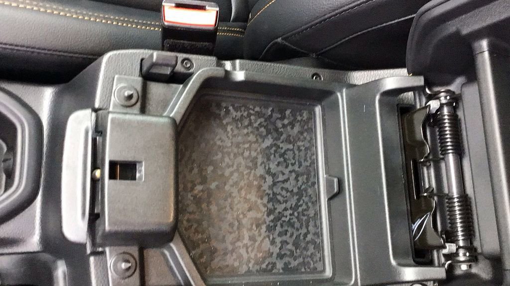 Used 2024 Jeep Wrangler Sahara w/ Safety Group image 25