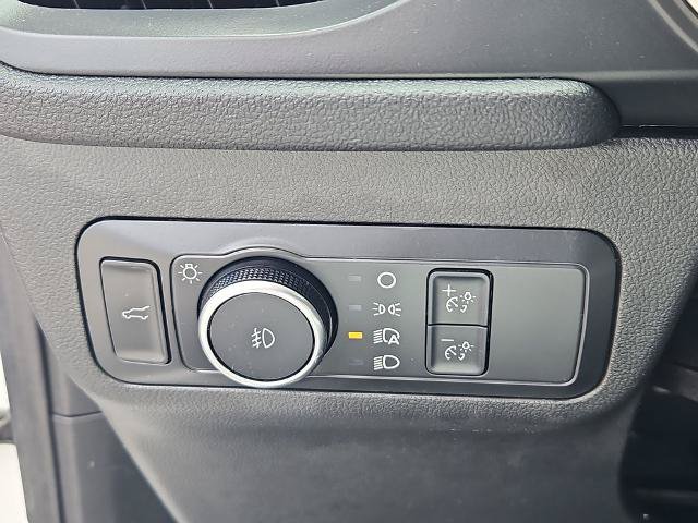 Certified 2022 Ford Escape SEL w/ SEL Stealth AWD Package image 11