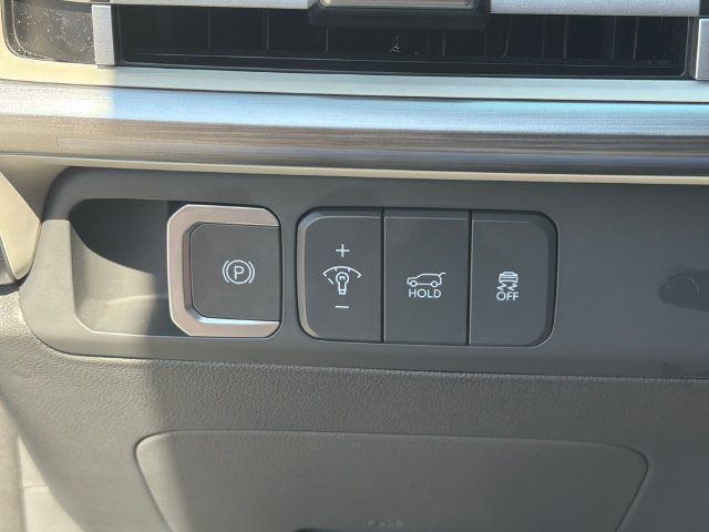 Used 2025 Hyundai Santa Fe Calligraphy AWD/4WD image 35