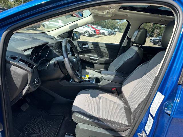 Certified 2017 Ford Escape Titanium w/ Canadian Touring Package image 5