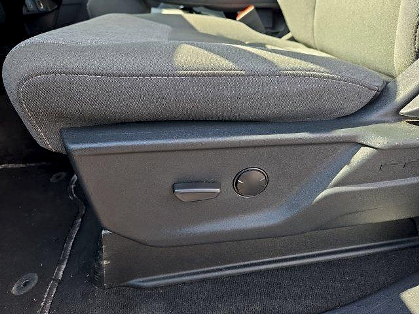 Certified 2025 Ford F250 XLT AWD/4WD image 12