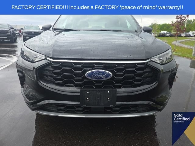 Certified 2024 Ford Escape ST-Line AWD/4WD image 4