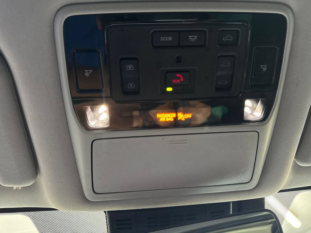 Used 2024 Toyota Grand Highlander AWD image 35