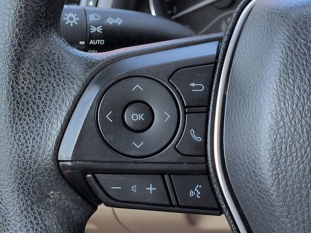 Used 2020 Toyota Camry LE FWD image 21