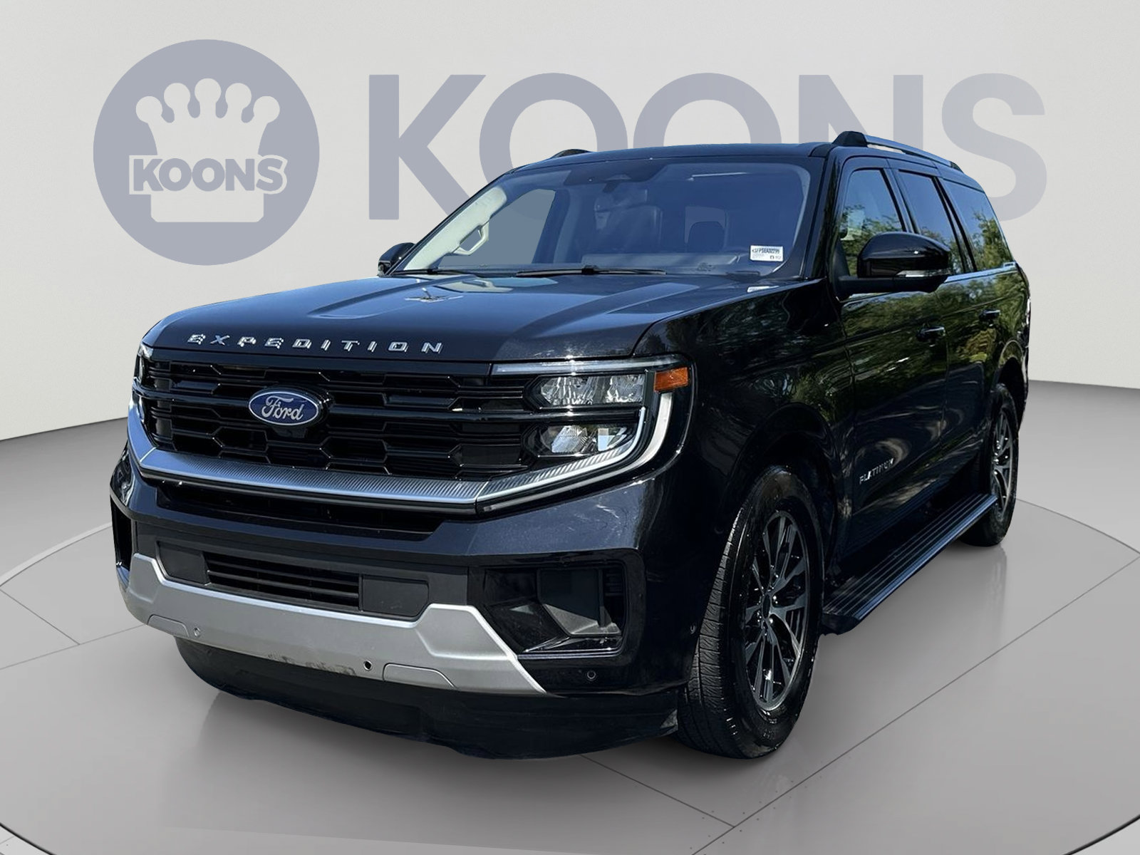 Certified 2025 Ford Expedition Platinum AWD/4WD image 1