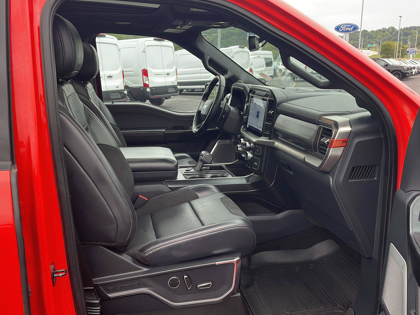 Certified 2022 Ford F150 Raptor AWD/4WD image 30