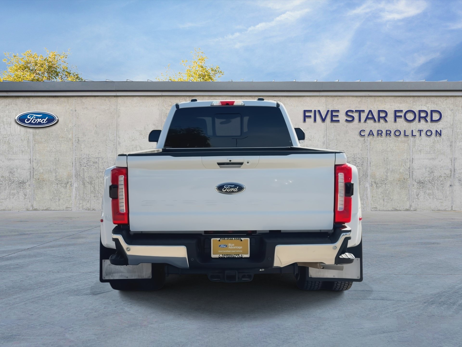 Certified 2024 Ford F350 Lariat w/ Lariat Ultimate Package AWD/4WD image 7