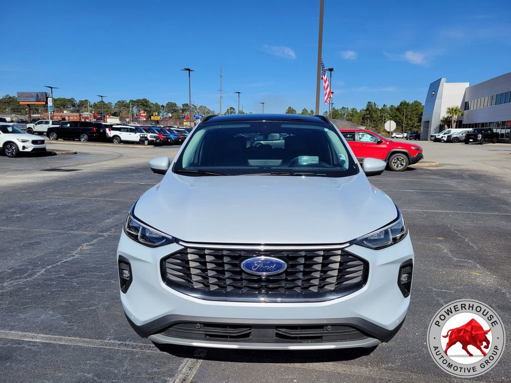 Certified 2025 Ford Escape SE w/ PHEV Premium Package image 8