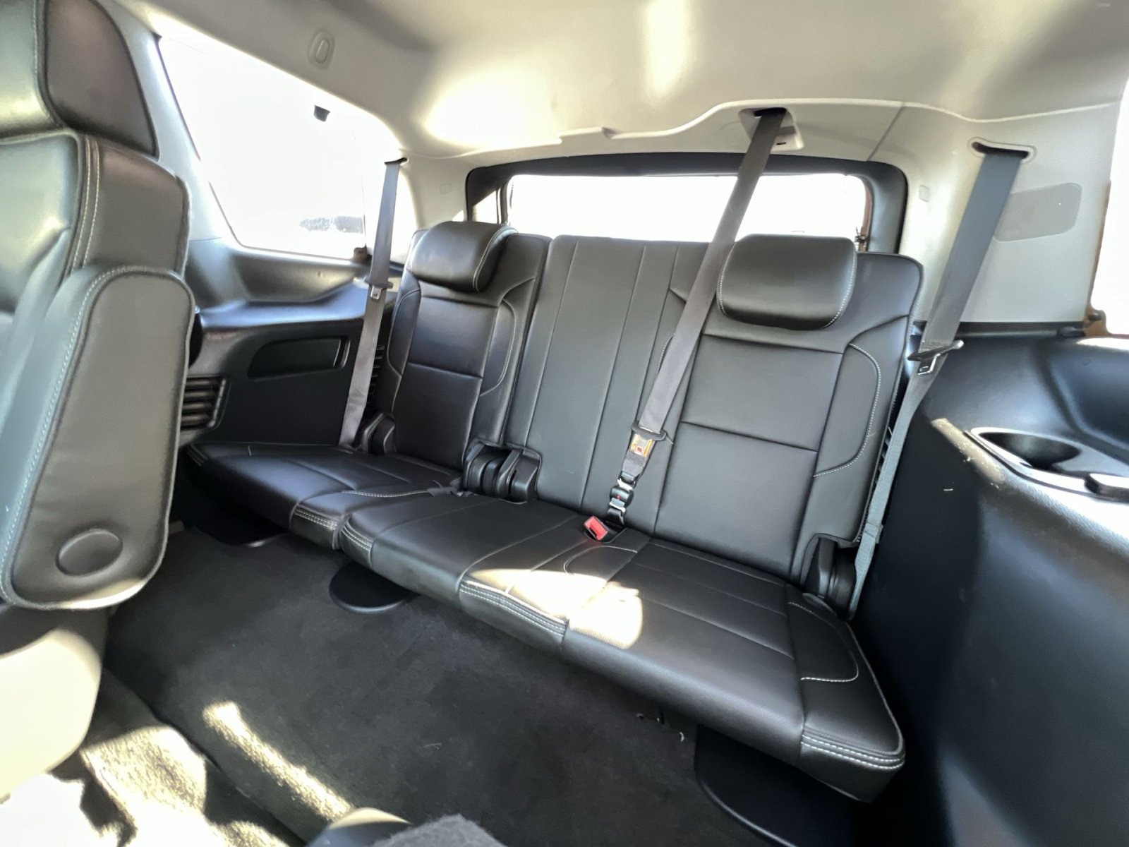 Used 2018 GMC Yukon Denali w/ Denali Ultimate Package AWD/4WD image 32