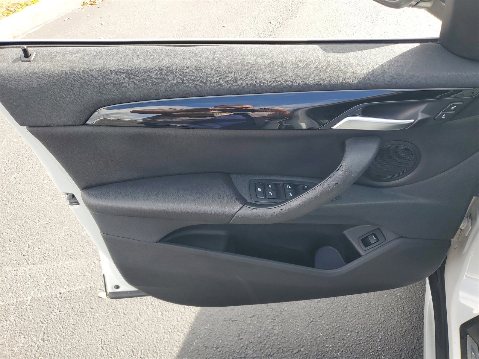 Used 2018 BMW X1 sDrive28i image 14