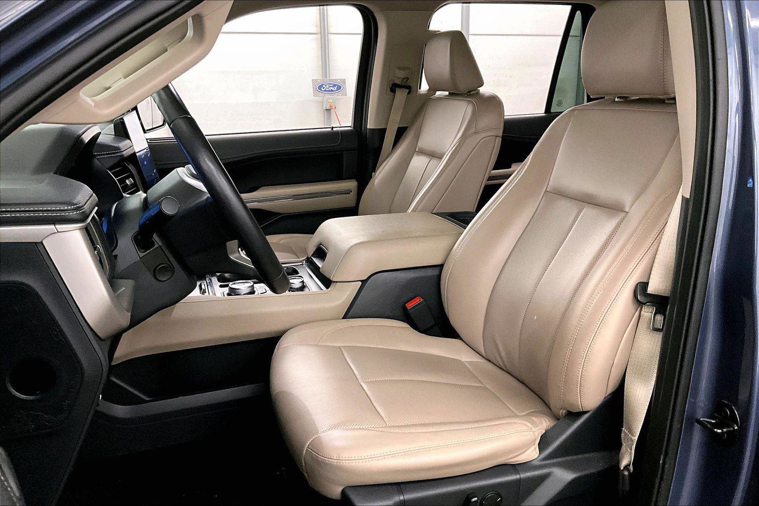 Certified 2022 Ford Expedition XLT image 24