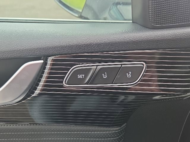 Used 2025 Hyundai Palisade Calligraphy AWD/4WD image 23