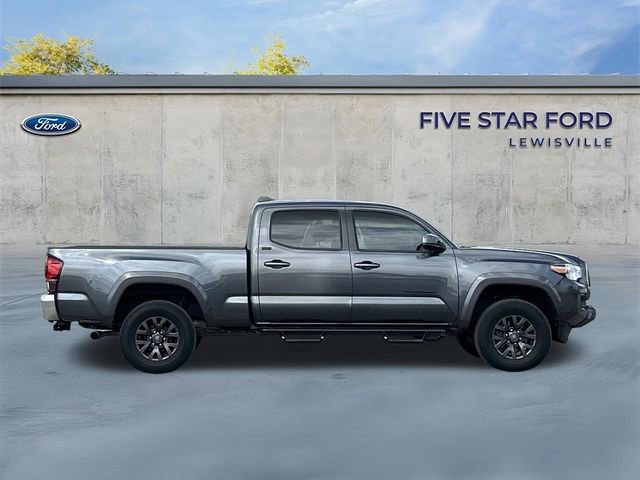Used 2022 Toyota Tacoma SR5 RWD image 3