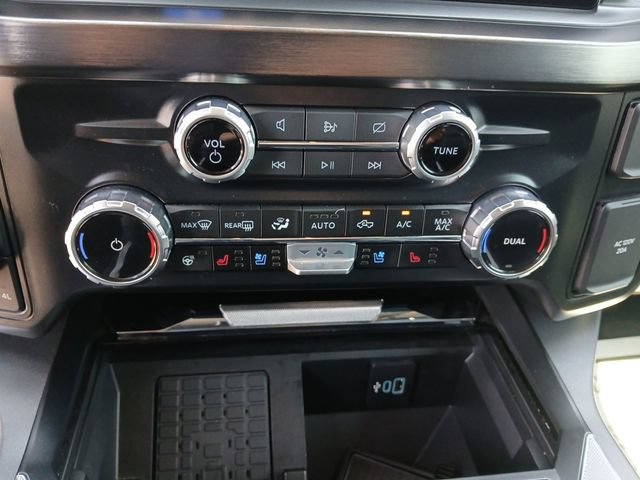 Certified 2023 Ford F250 Lariat w/ Lariat Ultimate Package AWD/4WD image 21